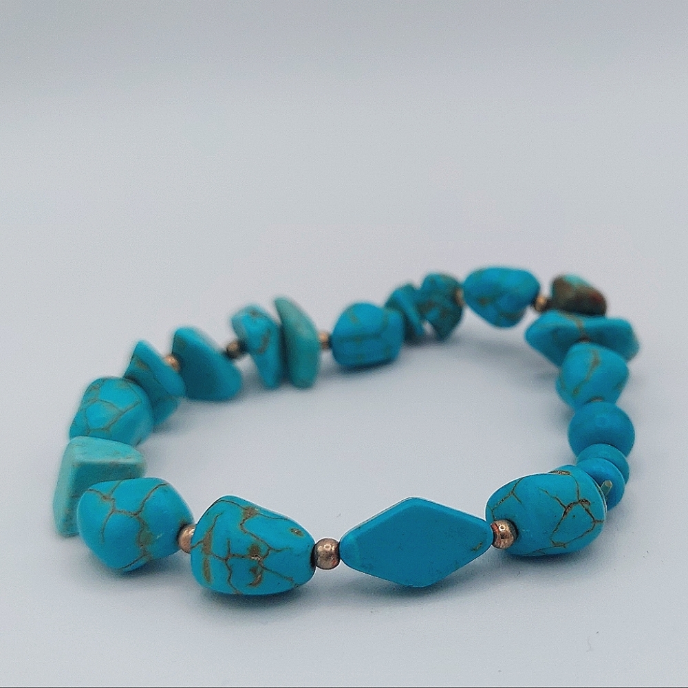 Vintage Turquoise oval chip nugget bracelet